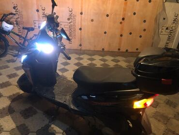 мотоцикл спортивные: Скутер M8, 150 куб. см, Бензин, Новый