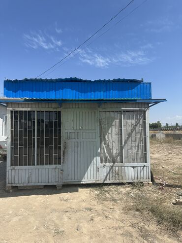 оборудование для детского магазина: Срочно продаю павильон размером 3,5 /4раньше была парикмахерская