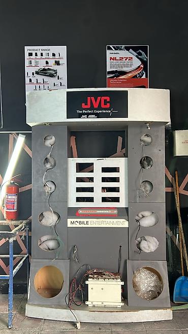 Sergi etmek uçun kalonka şkafı maqnıtafon jvc