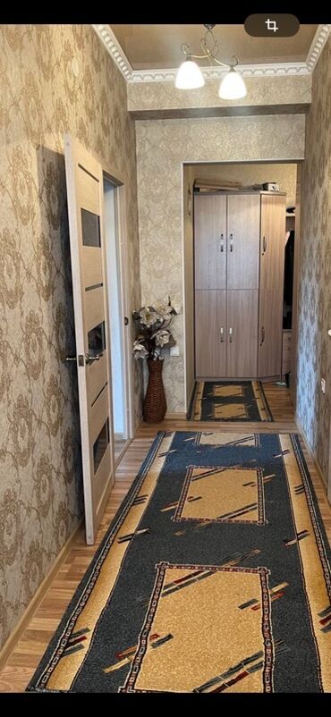 Двуспальные кровати: Сдаю в аренду двух комнатную квартиру Таунхаус кухня + студия 60 — 7