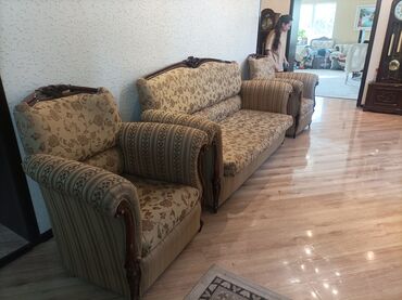 Гарнитуры для зала: Гарнитур для зала, Б/у, Кресло, Диван, Дерево, Самовывоз at lalafo.kg — 5 Гарнитуры для зала: Гарнитур для зала, Б/у, Кресло, Диван, Дерево, Самовывоз — 5