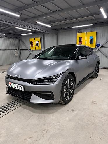 самый дешёвый электромобиль: Kia EV6: 2023 г., Электромобиль, Кроссовер — 2