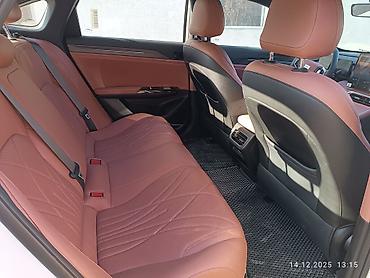 geely galaxy m9: Geely : 2025 г., 1.5 л, Автомат, Гибрид, Седан — 8