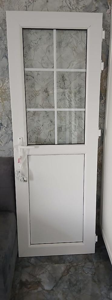 Ağ rəngli PVC balkon/qapı sistemi - Material: möhkəm PVC profil -
