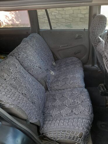 Opel: Opel Astra Caravan – universal kuzovlu, qara rəngdə. Əsas — 5