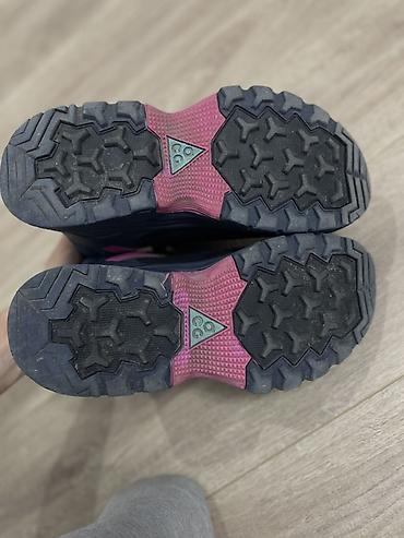 треккинговая: Треккинговые ботинки Nike ACG Подходят для походов, города и — 4