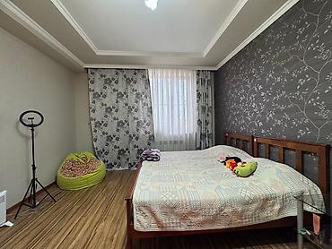 Долгосрочная аренда домов: 200 м², 4 комнаты, Утепленный, Теплый пол, Парковка — 16