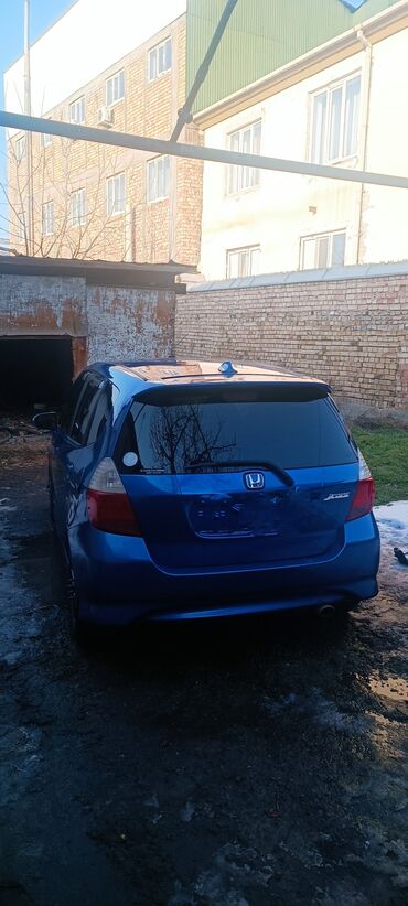 хантер уваз: Honda Jazz: 2006 г., 1.5 л, Автомат, Бензин