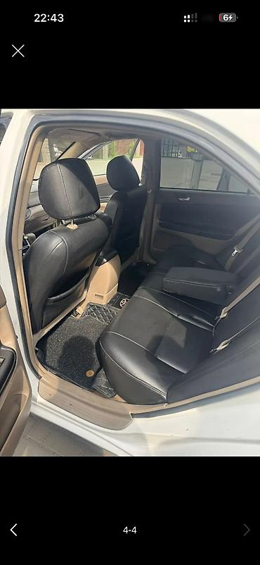 8 4: Toyota Camry: 2005 г., 2.4 л, Автомат, Бензин, Седан — 3
