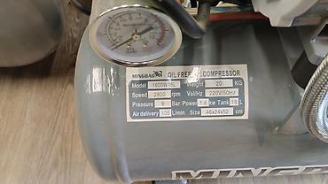 Компрессоры: Компрессор без звучный без масляный мотор 2; поршын 8 -атмосфера — 2