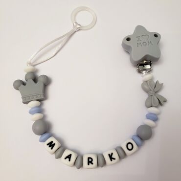 Ostale dečije stvari: Silikonski lancic za dudu ili glodalicu sa imenom po vasoj zelji na lalafo.rs — 20 Ostale dečije stvari: Silikonski lancic za dudu ili glodalicu sa imenom po vasoj zelji — 20