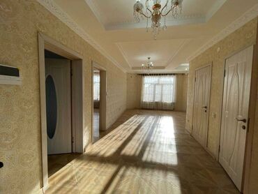 Продажа домов: Таунхаус, 243 м², 15 комнат, Агентство недвижимости, Дизайнерский ремонт