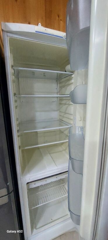 Soyuducular: 2 qapılı LG Soyuducu Satılır, rəng - Ağ — 10