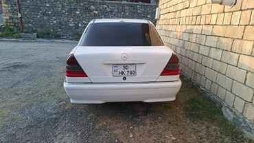 Mercedes-Benz: Mercedes-Benz C-Class: 2.3 l | 1998 il Sedan — 7