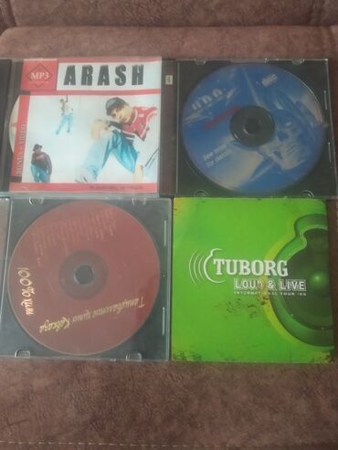 CD, DVD disklər və kassetlər: Qiymət baradə ətraflı whatsapp Qiymətlər 3 manatdan 10 manatdan — 5