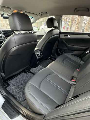 Hyundai: Hyundai Sonata: 2019 г., 2 л, Автомат, Газ, Седан — 10