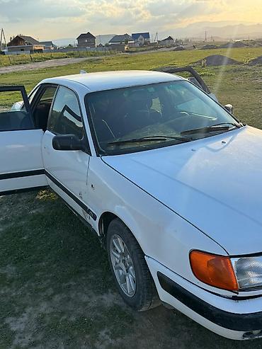 салон 211: Audi 100: 1991 г., 2 л, Механика, Бензин, Седан — 1