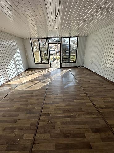 Аренда помещений свободного назначения: Характеристика; - Каркас: металлический. - Обшивка: профлист — 13