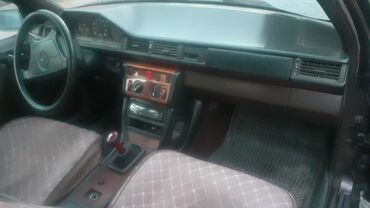 мерс ауди: Mercedes-Benz E 200: 1993 г., 2 л, Механика, Дизель, Седан