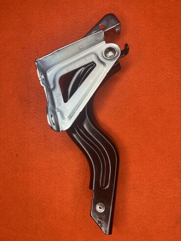 Капоты и комплектующие: Петли капота Toyota — 8