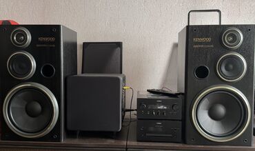 Maqnitofonlar: Səs sistemi paketi Komponentlər: - Kenwood 3-yollu akustik cütlük