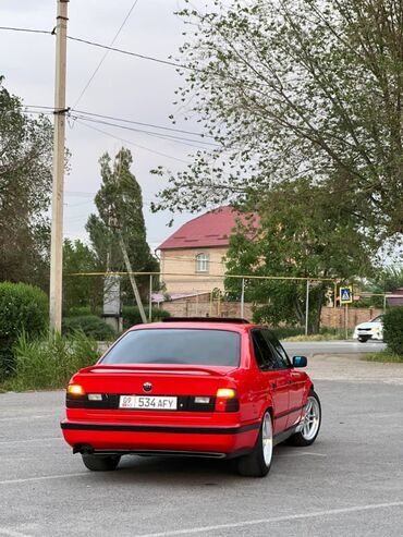 телефон bmw: BMW 5 series: 1989 г., 2.5 л, Механика, Бензин, Седан