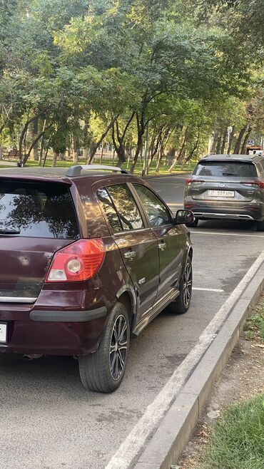 Geely: Geely MK Cross: 2013 г., 1.4 л, Механика, Бензин, Хэтчбэк — 5