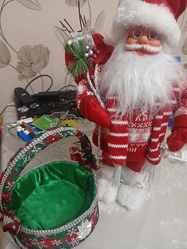 yeni il sufre bezekleri: Yeni il dekoru dəsti: Şaxta Baba fiquru və tematik səbət - Şaxta Baba — 1