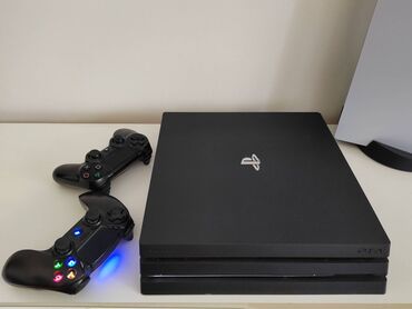 slike za desktop: Sony Playstation 4 Pro 1TB Vrhunska konzola Sony Playstation 4 PRO