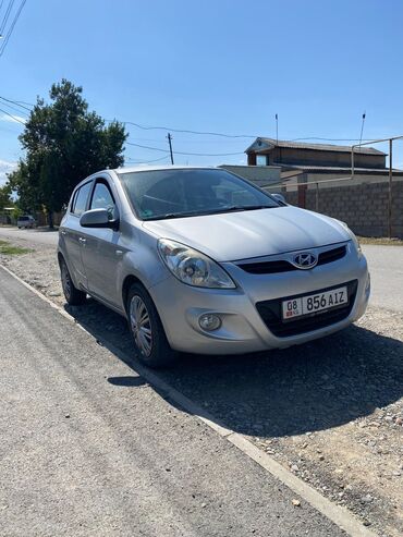 hyundai santa fe 1: Hyundai i20: 2009 г., 1.4 л, Механика, Бензин, Хетчбек