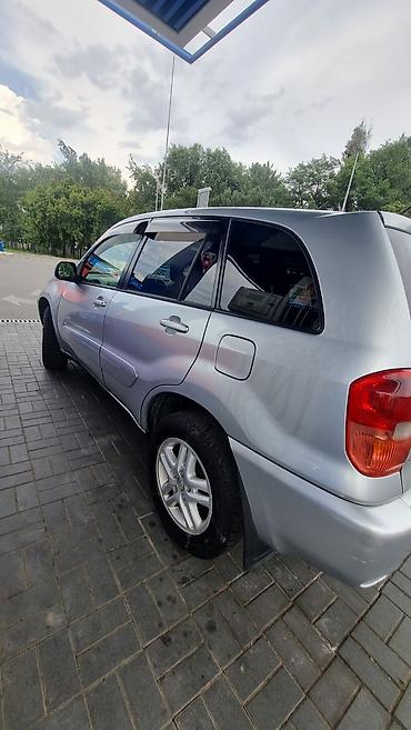 corolla 2004: Toyota RAV4: 2003 г., 2 л, Автомат, Бензин, Кроссовер — 3