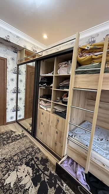 двухъярусная кровать с шкафом: Двухъярусная кровать-комплекс с большим шкафом-купе и системой — 2