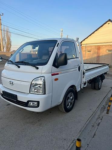 машина hyundai: Легкий грузовик, Hyundai, Стандарт, 2 т, Б/у — 1