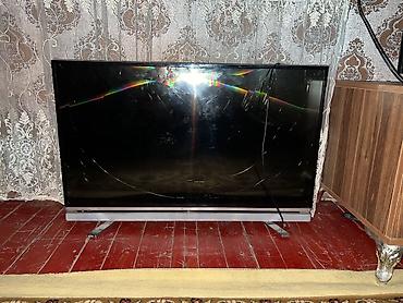 ТВ и видео: Б/у Телевизор Samsung DLED 32" Самовывоз, Платная доставка, Доставка в районы — 2