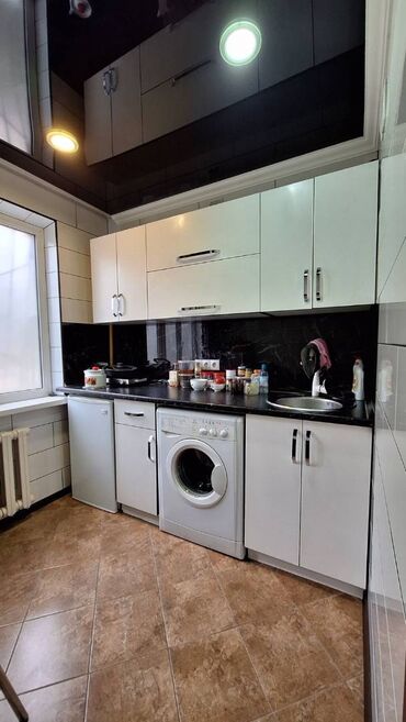 продаю дом район филармония: 1 бөлмө, 33 кв. м, 104-серия, 1 кабат, Евроремонт