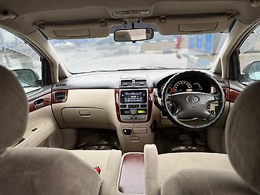 тико карапка: Toyota Ipsum: 2003 г., 2.4 л, Автомат, Бензин, Минивэн — 9
