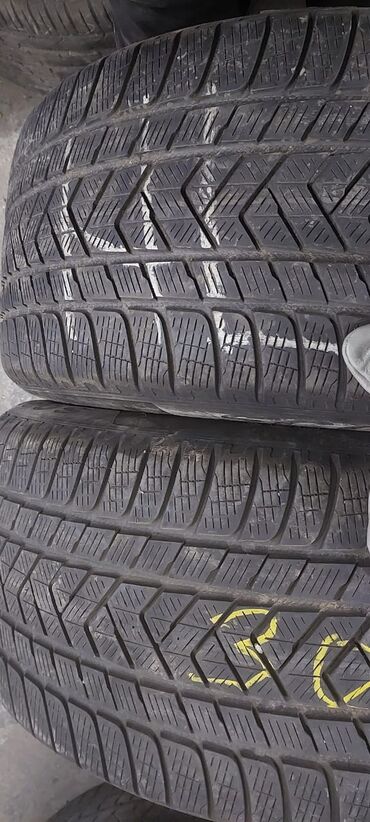 Шины: Шины 305 / 40 / R 20, Всесезонная, Б/у, Пара, Германия, Pirelli