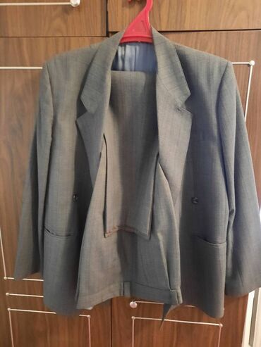 Мужская одежда: Костюм 5XL (EU 50), цвет - Серый