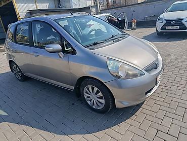 Honda: Honda Fit: 2008 г., 1.3 л, Вариатор, Бензин, Хэтчбэк — 3
