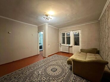 квартира бишкек керек: 1 комната, 29 м², Хрущевка, 2 этаж, Косметический ремонт