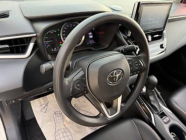 freightliner columbia: Toyota Corolla: 2019 г., Автомат, Бензин, Седан — 9