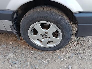 Volkswagen: Volkswagen Passat: 1993 г., 1.8 л, Механика, Бензин, Универсал at lalafo.kg — 13 Volkswagen: Volkswagen Passat: 1993 г., 1.8 л, Механика, Бензин, Универсал — 13