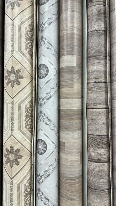 Линолеум: Рулон линолеума с мелкодисперсным узором. Представлен в нескольких — 7