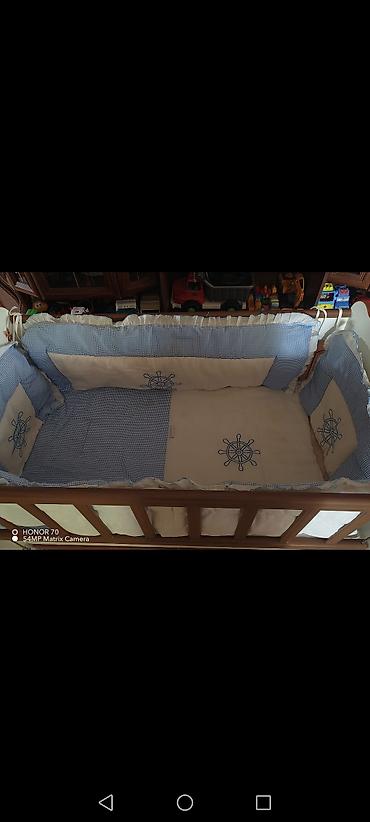 Oğlan və qız üçün, İşlənmiş, Dördbucaq, Beşik, Dəst ilə, Matras ilə, Yellənmə mexanizmi ilə lalafo.az -da Oğlan və qız üçün, İşlənmiş, Dördbucaq, Beşik, Dəst ilə, Matras ilə, Yellənmə mexanizmi ilə