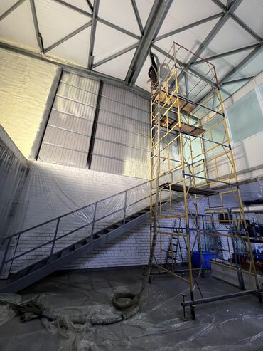 Другие изоляционные материалы: Утепление пенополиуретаном для кровли. Этот материал образует плотный — 8