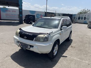 сузики витара: Nissan X-Trail: 2001 г., 2 л, Автомат, Бензин, Кроссовер