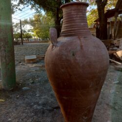 Mətbəx aksesuarları: Böyük ölçülü, əl ilə hazırlanmış gil nehrə Yağ hazırlamaq üçün və