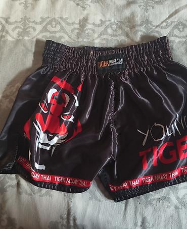 cins dest: MMA/Muay Thai ekipmanı dəsti 1) Tiger Muay Thai şortu - Rəng: qara — 1