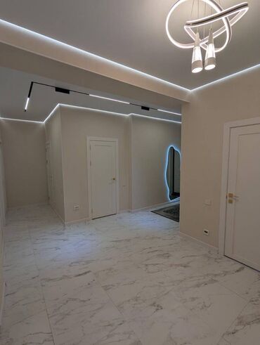стол для растяжки спины: 4 комнаты, 159 м², Элитка, 4 этаж, Дизайнерский ремонт