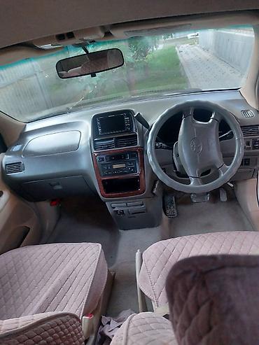 Toyota: Toyota Ipsum: 2004 г., 2 л, Автомат, Бензин, Универсал — 8